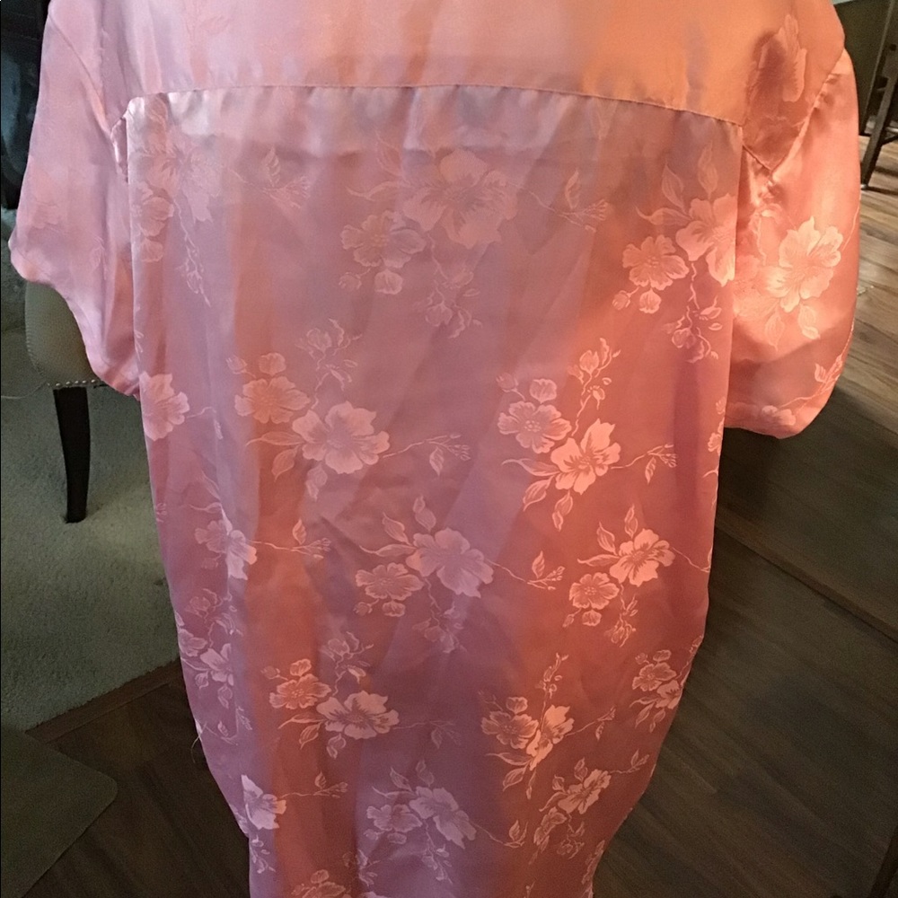Pink night shirt - Picture 2 of 3